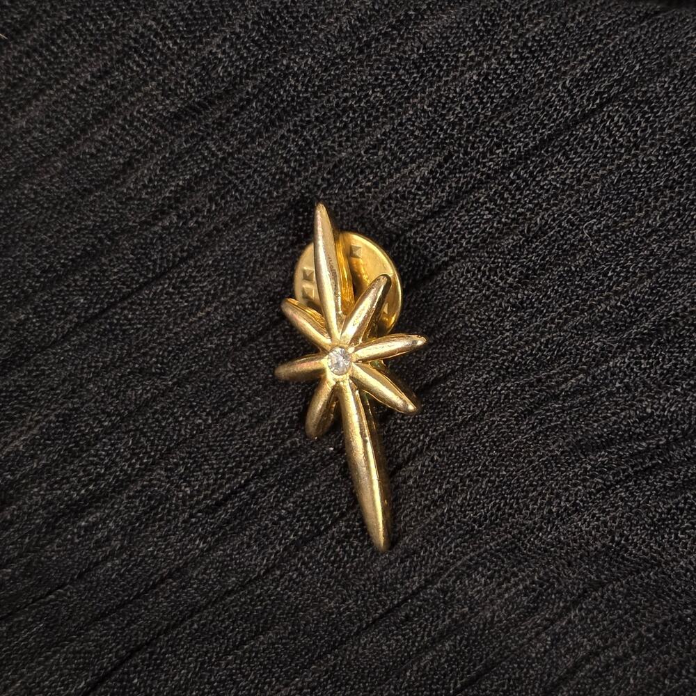 Vintage Gold Starburst Flower Rhinestone Lapel Pin Atomic Brooch